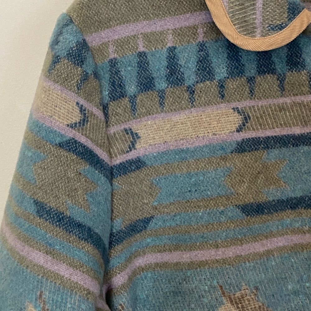 Coldwater Creek Southwestern Tribal Patterned Jacket with Feather Design XL - Picture 4 of 11